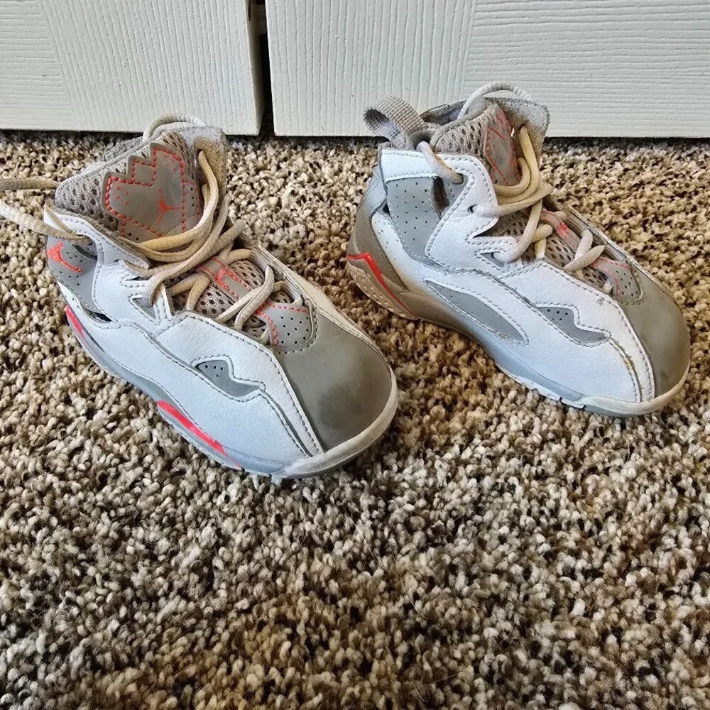 Toddler Air Jordan True Flight (343797 123) Size 6C